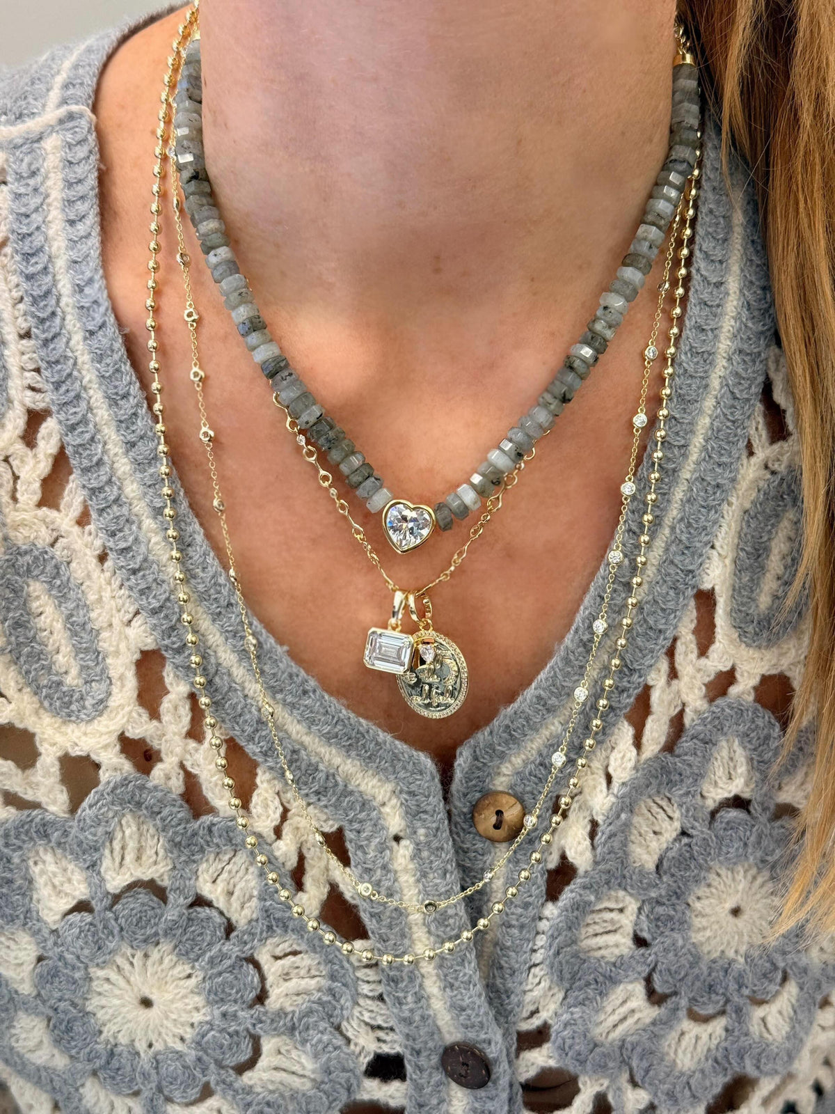 COLLARES
