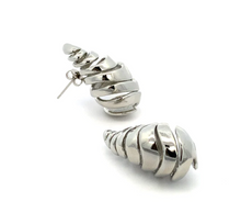 Cargar imagen en el visor de la galería, Aretes Chelsy mini
