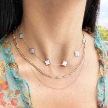 Cargar imagen en el visor de la galería, Collar clover Julia
