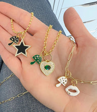 Cargar imagen en el visor de la galería, Collar mushroom charms
